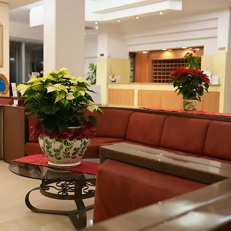 Albatros 4* Местре