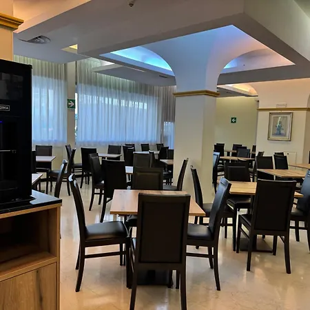 Albatros 4* Местре